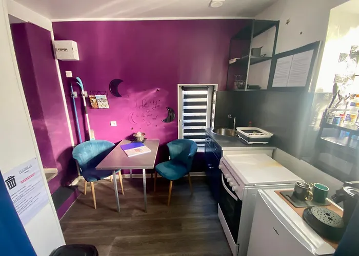 Petite Maison Au Calme Avec Jardin Cloture Les Animaux Bienvenue
